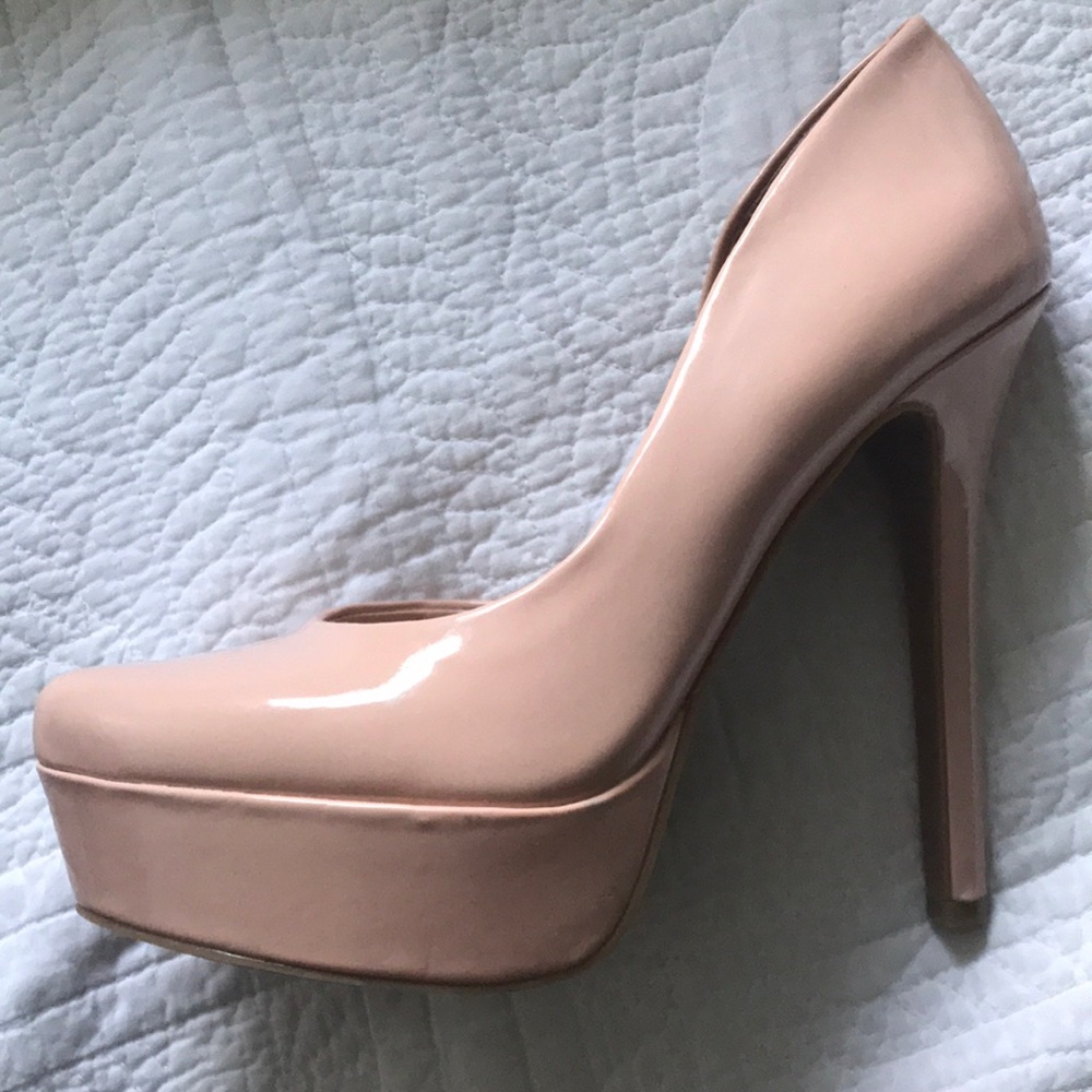 Jessica Simpson Nude Pumps